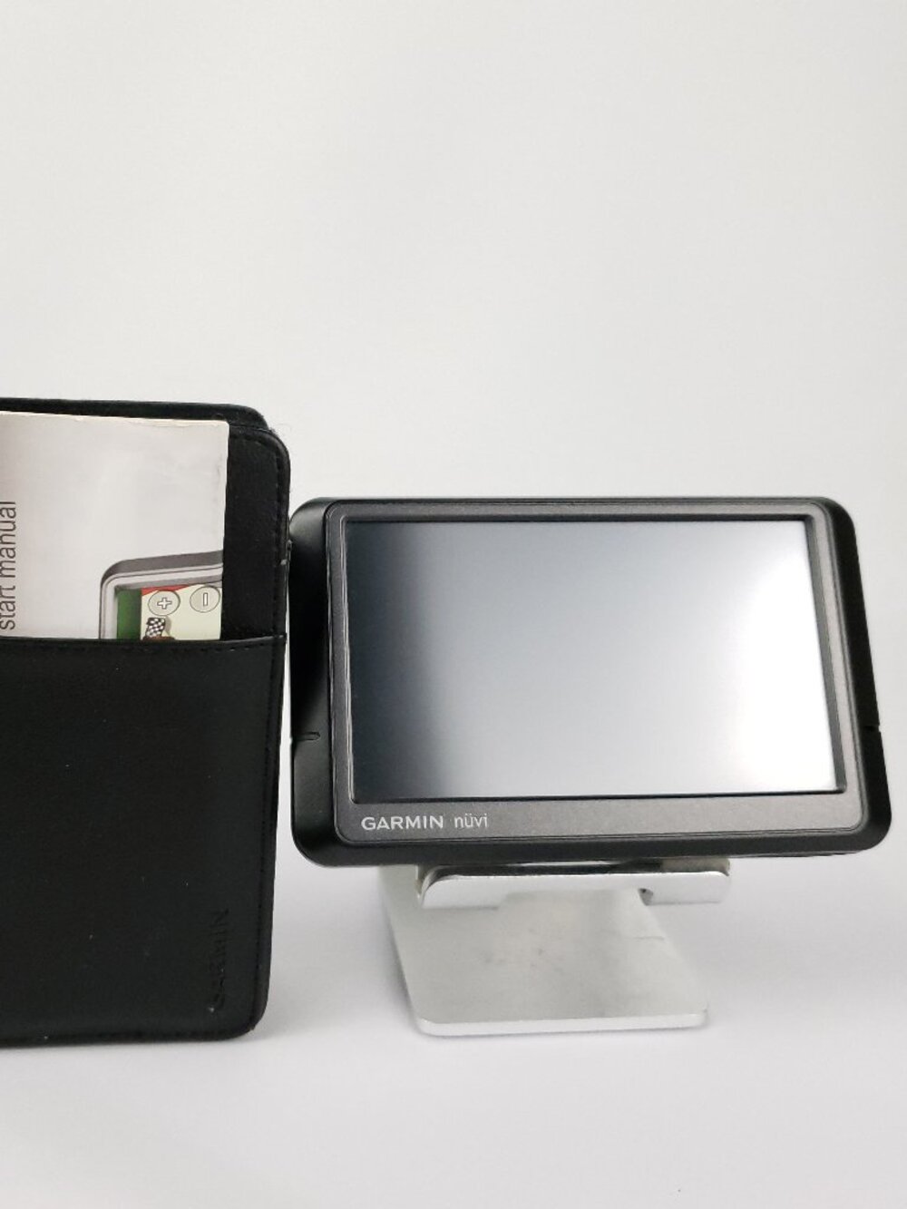 Garmin GPS Nuvi 265W Portable Navigation System Bundle - with Case and Manual